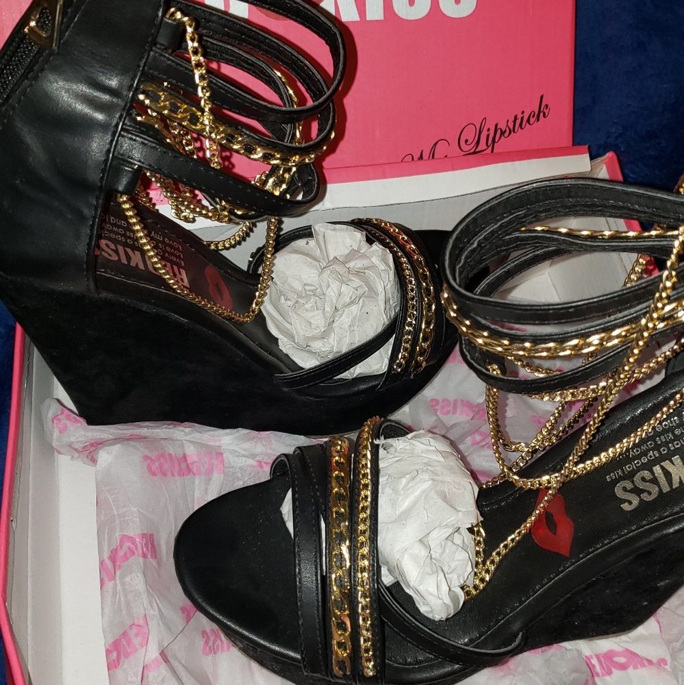Women's Shoes